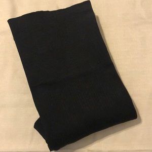 Spanx Look at Me leggings NWOT